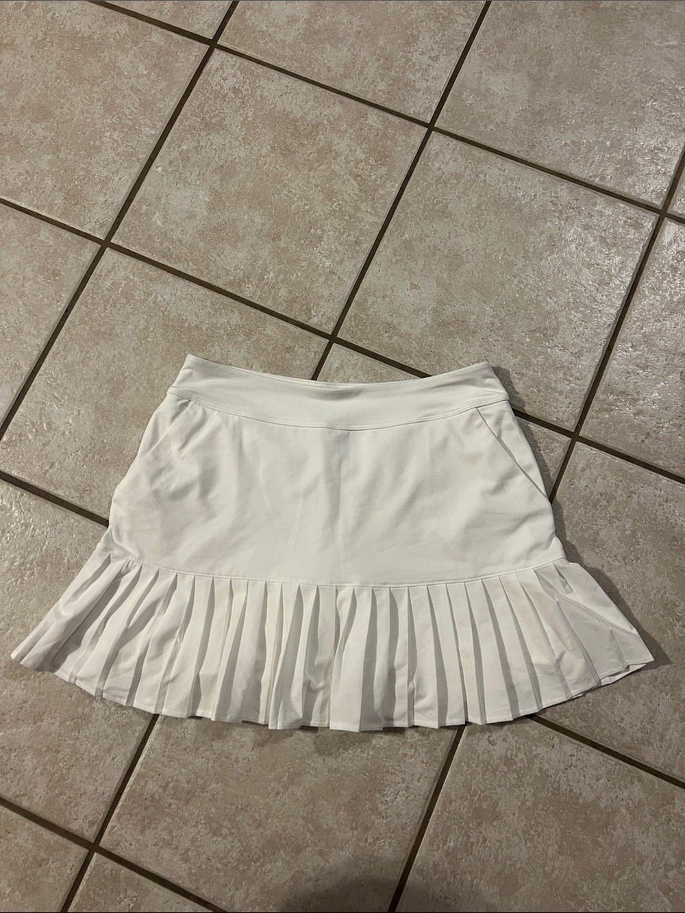 Under Armour White Pleated Athletic Skort